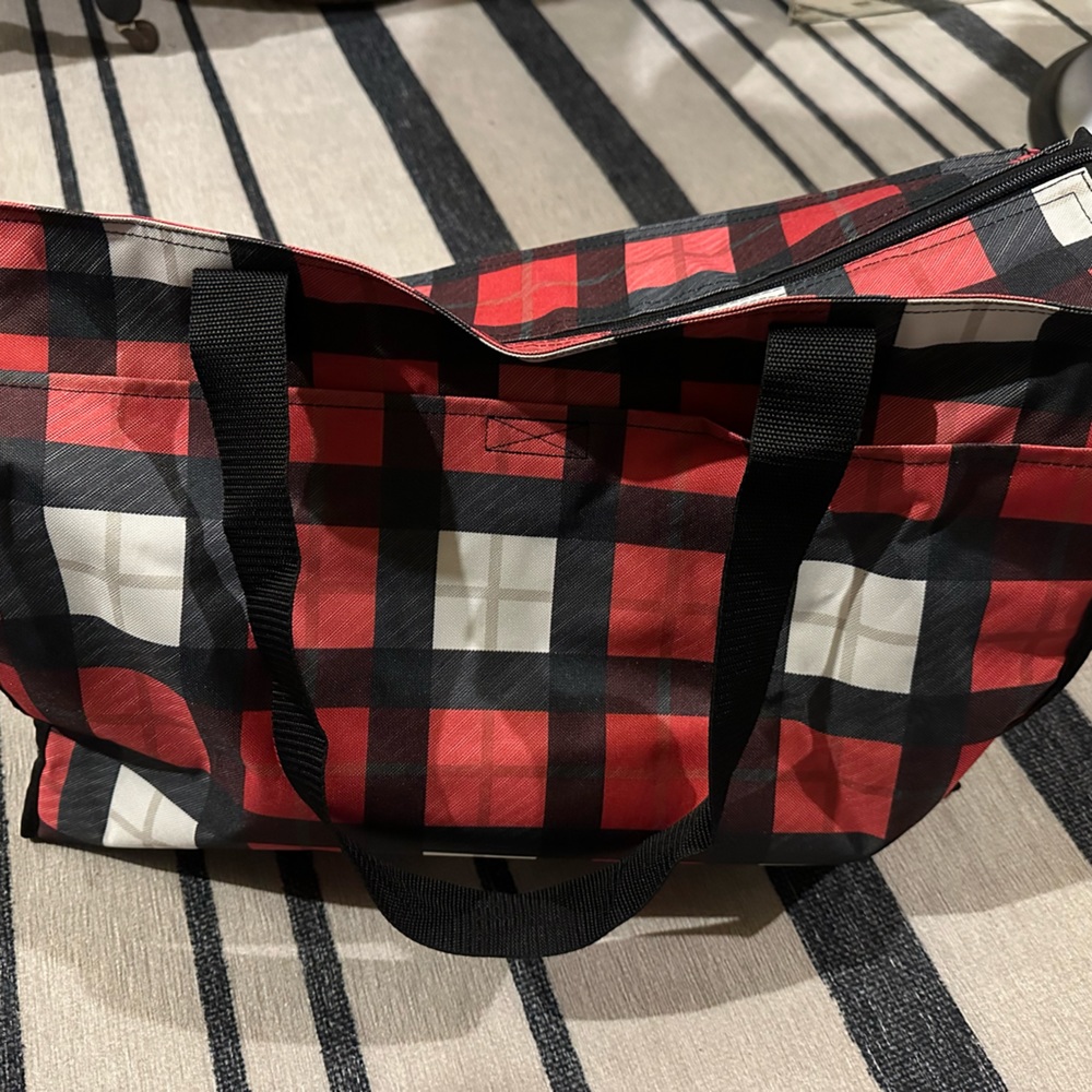 Thirty-One Deluxe Organizing Tote